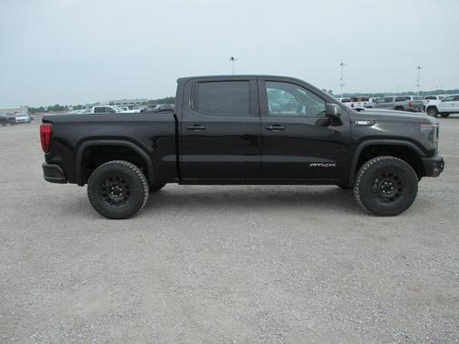 2025 GMC Sierra 1500 AT4X