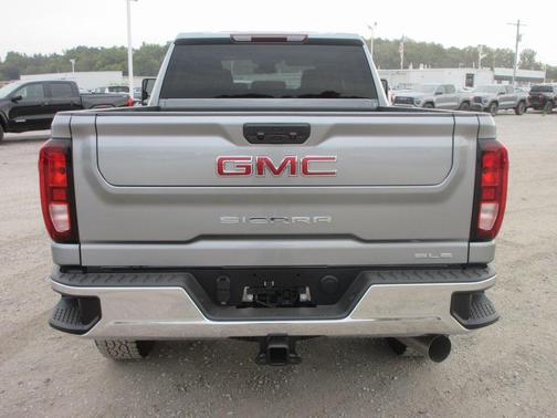 2026 GMC Sierra 2500 SLE