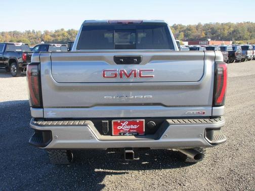 2026 GMC Sierra 2500 AT4