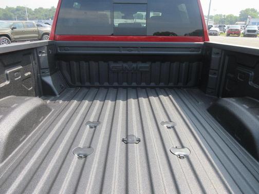 2025 GMC Sierra 2500 SLT