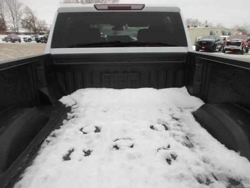 2026 GMC Sierra 2500 SLT