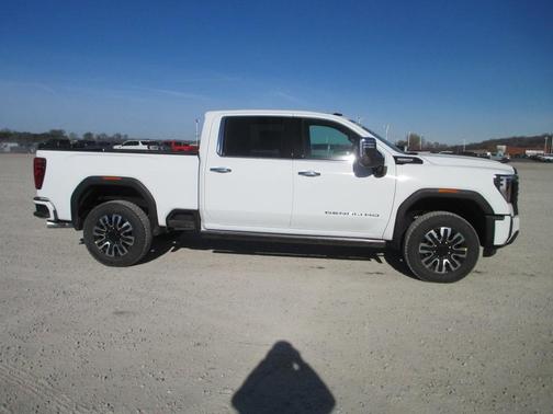 2026 GMC Sierra 2500 Denali Ultimate