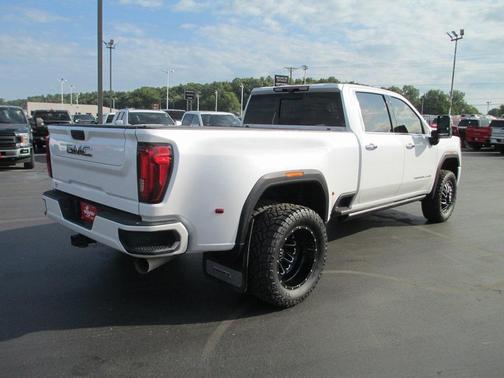 2021 GMC Sierra 3500 Denali