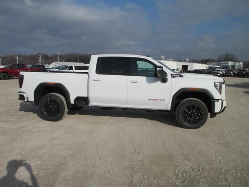 2026 GMC Sierra 2500 AT4