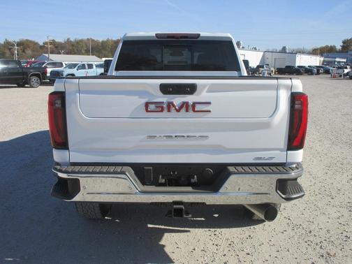 2026 GMC Sierra 3500 SLT
