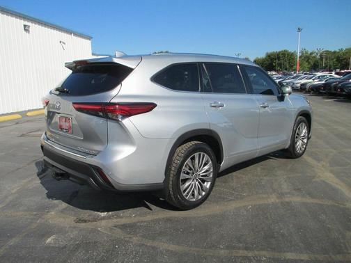 2020 Toyota Highlander Platinum