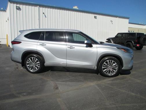 2020 Toyota Highlander Platinum