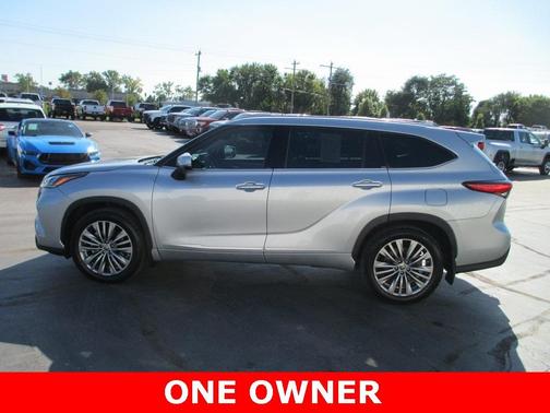 2020 Toyota Highlander Platinum