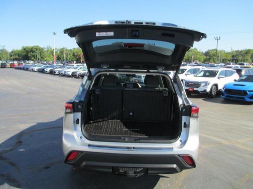2020 Toyota Highlander Platinum