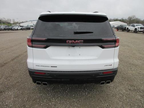 2025 GMC Acadia AT4