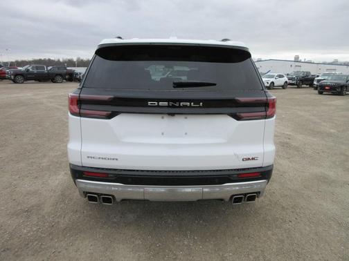 2025 GMC Acadia Denali