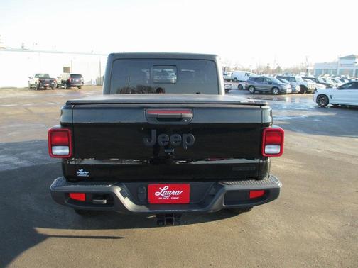 2020 Jeep Gladiator Sport