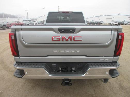 2026 GMC Sierra 3500 SLT
