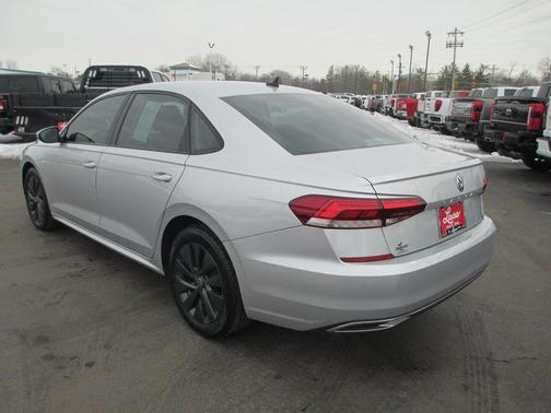 2021 Volkswagen Passat 2.0T S