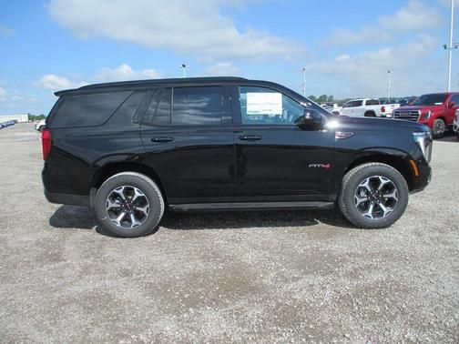 2025 GMC Yukon AT4