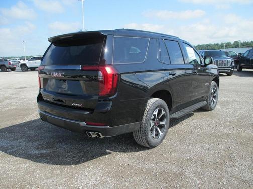 2025 GMC Yukon AT4