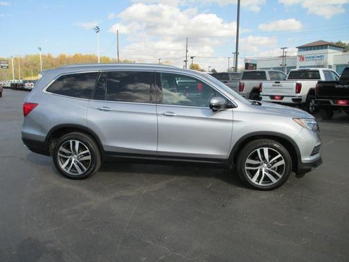 2018 Honda Pilot Touring