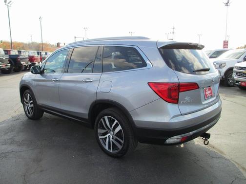 2018 Honda Pilot Touring