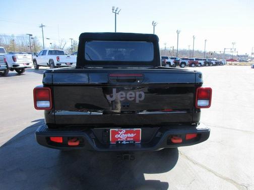 2023 Jeep Gladiator Mojave