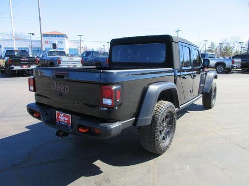 2023 Jeep Gladiator Mojave