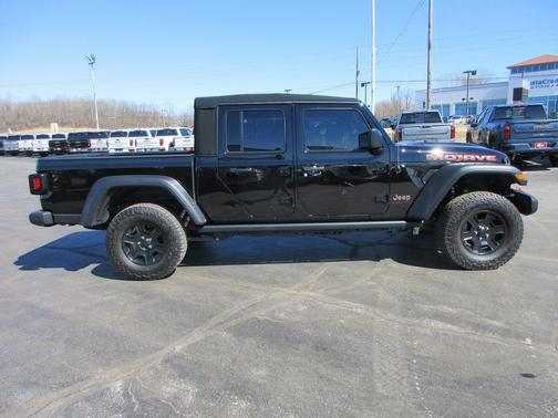 2023 Jeep Gladiator Mojave