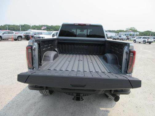 2025 GMC Sierra 2500 AT4X