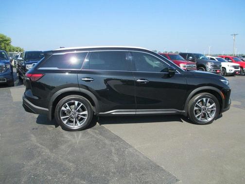 2024 INFINITI QX60 Luxe