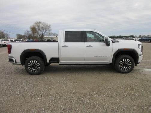 2025 GMC Sierra 2500 Denali Ultimate