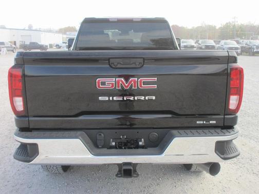 2026 GMC Sierra 3500 SLE