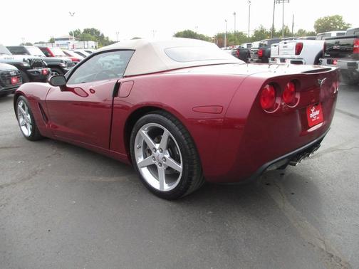 2006 Chevrolet Corvette Base