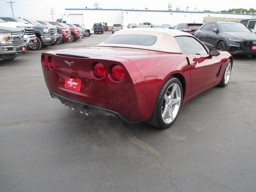 2006 Chevrolet Corvette Base