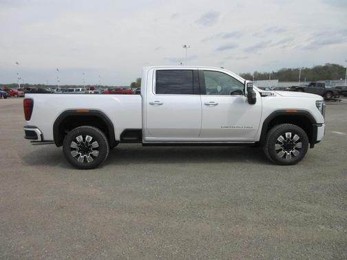 2025 GMC Sierra 2500 Denali