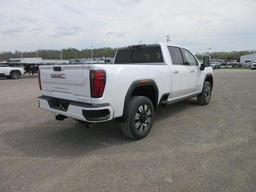 2025 GMC Sierra 2500 Denali