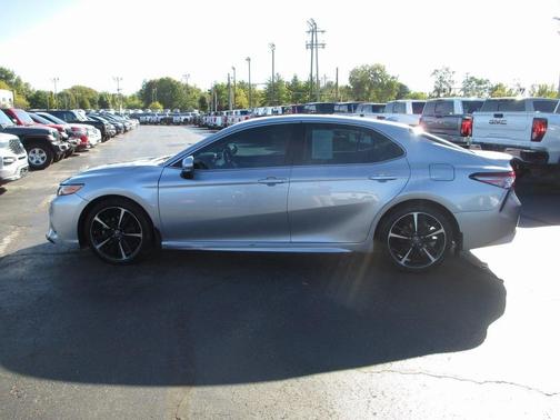 2019 Toyota Camry XSE