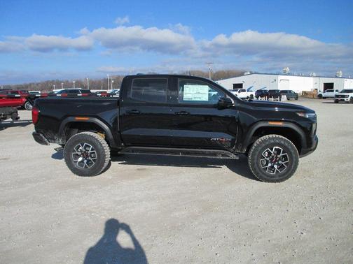 2026 GMC Canyon AT4X