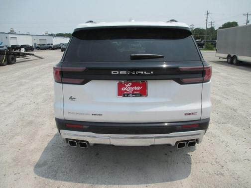 2025 GMC Acadia Denali