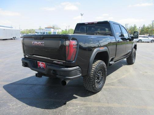 2024 GMC Sierra 2500 AT4X