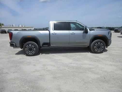2025 GMC Sierra 2500 Denali Ultimate