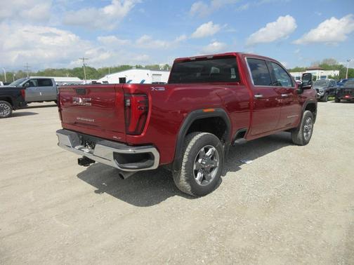 2025 GMC Sierra 2500 SLT