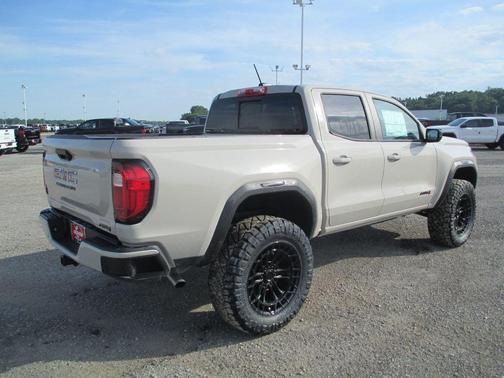 Dune 2026 GMC Canyon AT4