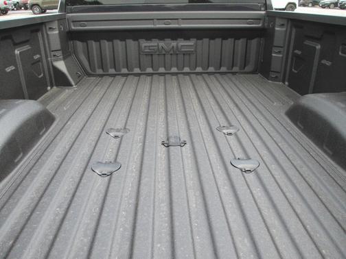 2025 GMC Sierra 2500 SLE