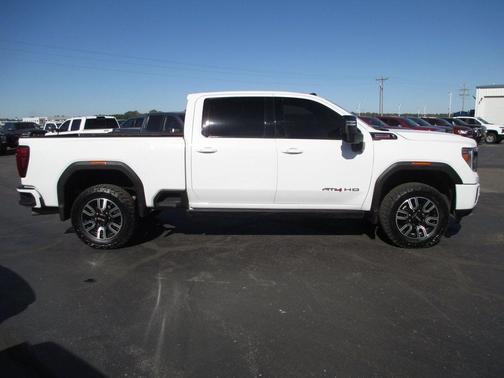 2022 GMC Sierra 2500 AT4
