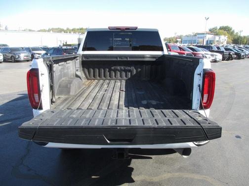 2022 GMC Sierra 2500 AT4