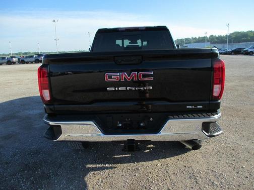 2025 GMC Sierra 2500 SLE