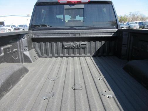 2025 GMC Sierra 2500 AT4