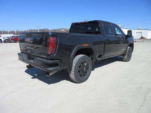 2025 GMC Sierra 2500 AT4