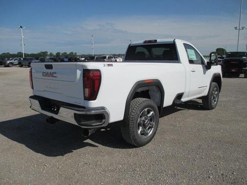 2025 GMC Sierra 3500 SLE