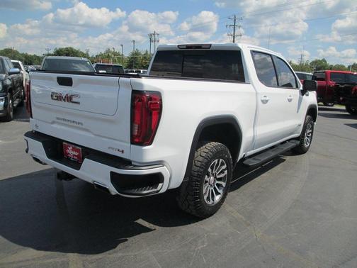 2019 GMC Sierra 1500 AT4