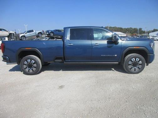 2026 GMC Sierra 3500 Denali