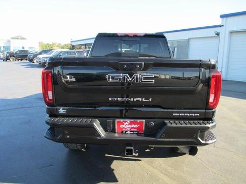 2022 GMC Sierra 2500 Denali